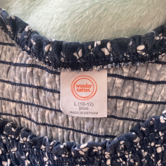 T shirt - Picture 6 of 6